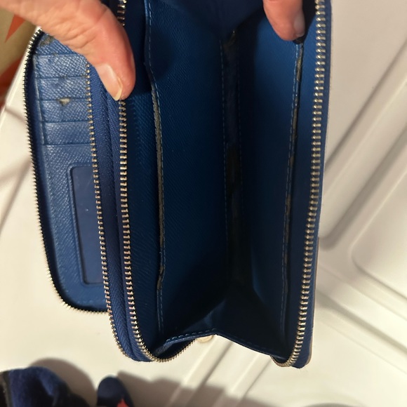 Coach Wallet - Picture 5 of 6